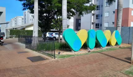 Casa com 2 quartos para Alugar e Venda no Condomínio Viva Londrina