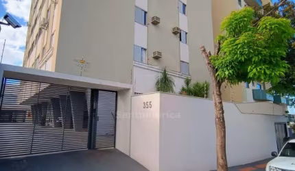 Apartamento com 3 quartos e 1 Suíte para venda e locação no Edifício Mayer - Excelente Localização