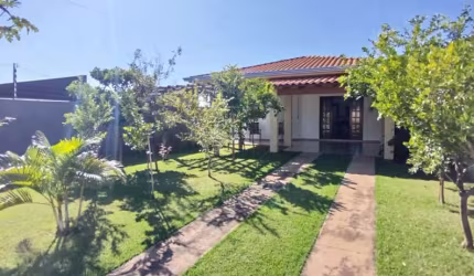 Casa à venda no Heimtal com 2 quartos, energia solar e churrasqueira