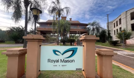 Casa com 3 dormitórios no Condomínio Royal Maison, Região Oeste de Londrina