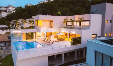 Casa com 7 suítes à venda, 950 m² por R$ 5.200.000 - Escarpas do Lago - Capitólio/MG - CA0402