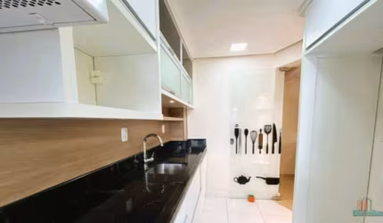 Apartamento com 2 quartos à venda na Rua João Bertotti, 864, Madureira, Caxias do Sul por R$ 480.000