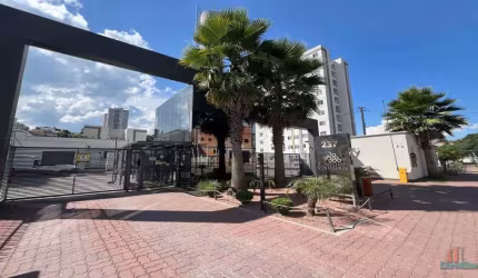 Apartamento com 2 quartos para alugar na Santo Dalfovo, 237, Panazzolo, Caxias do Sul por R$ 2.000