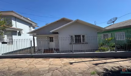 Casa com 2 quartos à venda na Rodrigues Alves, 1871, Nossa Senhora de Lourdes, Caxias do Sul por R$ 650.000
