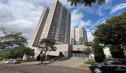Apartamento com 2 quartos para alugar na Rua Gastão Festugatto, 60, Madureira, Caxias do Sul por R$ 9.000