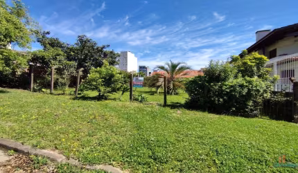 Terreno à venda na Rua Irmão Miguel Dário, Jardim América, Caxias do Sul por R$ 990.000