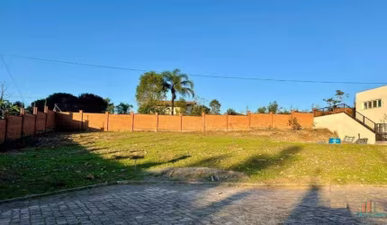 Terreno em condomínio fechado à venda na Rua Itallo Antônio Corsetti, 31, Nossa Senhora da Saúde, Caxias do Sul por R$ 1.200.000