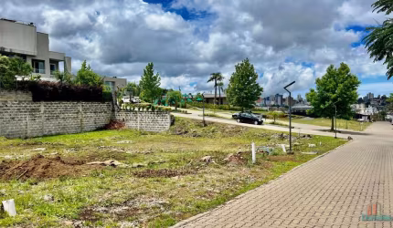 Terreno à venda na Rua Alberico Pasinatto, 185, Interlagos, Caxias do Sul por R$ 840.000