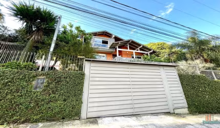 Casa com 3 quartos à venda na Rua Honorino Pedro de Zorzi, 1151, Bela Vista, Caxias do Sul por R$ 2.800.000