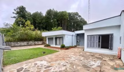 Casa com 3 quartos à venda na Rua Dulci Moreira Rodrigues, 1008, Interlagos, Caxias do Sul por R$ 950.000
