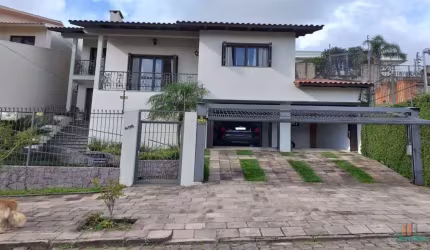 Casa com 4 quartos à venda na Das Camélia, 405, Cinqüentenário, Caxias do Sul por R$ 1.500.000