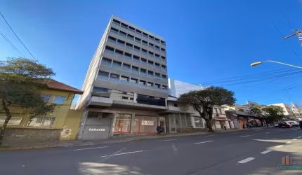 Sala comercial para alugar na Rua Dr. Montaury, 1128, Centro, Caxias do Sul por R$ 1.300