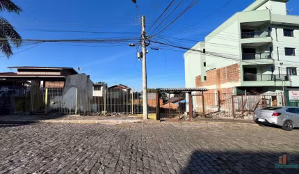 Terreno à venda na Rua Carlos Barbosa, 1786, Rio Branco, Caxias do Sul por R$ 530.000