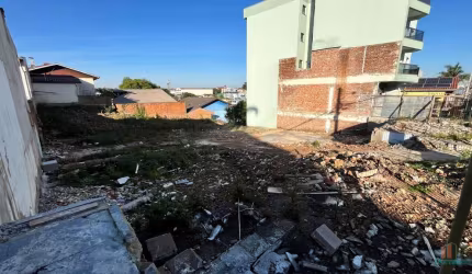Terreno à venda na Rua Carlos Barbosa, Rio Branco, Caxias do Sul por R$ 530.000