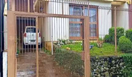 Casa com 5 quartos à venda na Rua Luiz Veronesi, 235, Cinqüentenário, Caxias do Sul por R$ 960.000