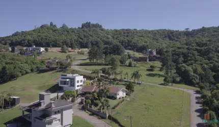 Terreno em condomínio fechado à venda na Estrada Municipal Vereador Vicente Menezes, 2350, Linha 40, Caxias do Sul por R$ 1.145.000