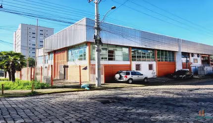 Barracão / Galpão / Depósito para alugar na Rua Aurélio Dal Zotto, 0125, Cinqüentenário, Caxias do Sul por R$ 6.000