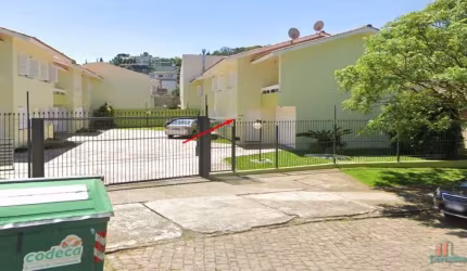 Casa com 3 quartos à venda na Rua Orestes Baldisserotto, 763, Colina Sorriso, Caxias do Sul por R$ 435.000