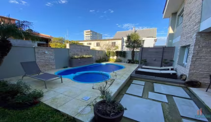 Casa com 3 quartos à venda na Othelo Rosa, 60, Cinqüentenário, Caxias do Sul por R$ 3.300.000
