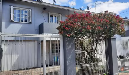 Casa com 3 quartos à venda na Maximiliano A. Rodrigues, 191, Santa Lúcia do Piaí, Caxias do Sul por R$ 560.000