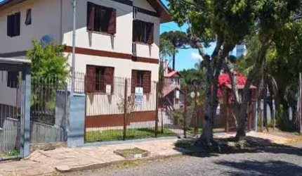 Casa com 5 quartos à venda na Rua Coelho Netto, 606, Petrópolis, Caxias do Sul por R$ 1.250.000