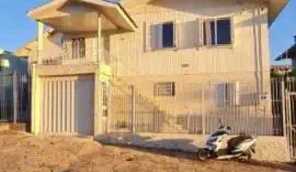 Casa com 3 quartos à venda na Rua José Gollo, 354, Marechal Floriano, Caxias do Sul por R$ 625.400