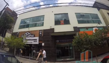 Sala comercial para alugar na Rua Garibaldi, 998, Centro, Caxias do Sul por R$ 1.900