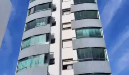 Apartamento com 3 quartos à venda na Avenida Júlio de Castilhos, 542, Nossa Senhora de Lourdes, Caxias do Sul por R$ 890.000