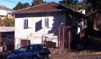 Casa com 6 quartos à venda na Rua João Bettega, 1210, Salgado Filho, Caxias do Sul por R$ 380.000