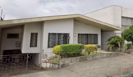Casa com 4 quartos à venda na Avenida Júlio de Castilhos, 3948, Cinqüentenário, Caxias do Sul por R$ 1.700.000