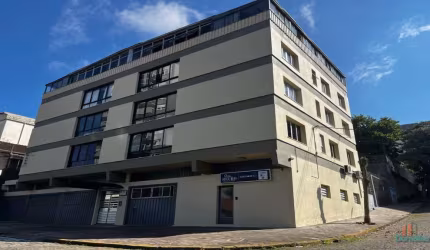 Apartamento com 3 quartos para alugar na Rua Campos Júnior, 581, Rio Branco, Caxias do Sul por R$ 2.400