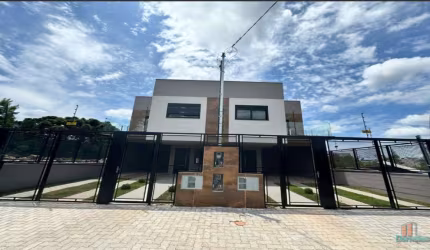 Casa com 3 quartos à venda na Rua Alzerino Matos de Azevedo, 275, Bela Vista, Caxias do Sul por R$ 849.900