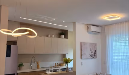 Apartamento com Varanda