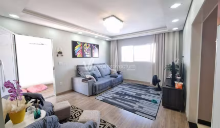 Casa com 3 quartos à venda na Rua José Henrique Tavares, 142, Vila Nogueira, Campinas, 292 m2 por R$ 950.000