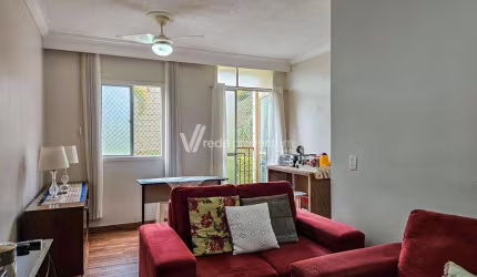 Apartamento com 3 quartos à venda na Rua Bernardino Martins Filho, 250, Jardim das Bandeiras, Campinas, 67 m2 por R$ 250.000