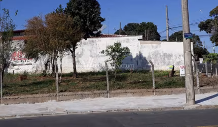 Terreno comercial à venda na Rua das Verbenas, s/n°, Vila Mimosa, Campinas por R$ 330.000