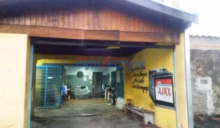 Casa comercial à venda na Avenida Coaciara, 755, Parque Dom Pedro II, Campinas, 168 m2 por R$ 400.000