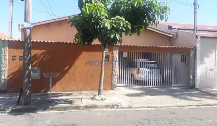 Casa com 3 quartos à venda na Rua Odete de Camargo Santos Vieira Ceccarelli, 156, Jardim Roseira, Campinas, 200 m2 por R$ 420.000