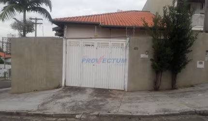 Casa com 3 quartos à venda na Rua Vicente Celestino, 481, Jardim Antonio Von Zuben, Campinas por R$ 735.000