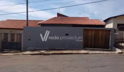 Casa com 3 quartos à venda na Rua Ângelo Bloem, 26, Jardim Santana, Campinas, 116 m2 por R$ 470.000