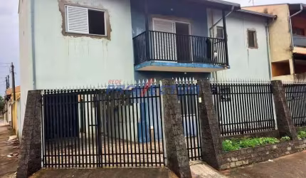 Casa com 3 quartos à venda na Leonir Dutra Pereira, 474, Parque Bandeirantes I (Nova Veneza), Sumaré, 180 m2 por R$ 420.000