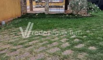 Terreno comercial à venda na Avenida Diogo Álvares, 1721, Parque São Quirino, Campinas por R$ 585.000