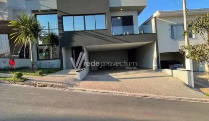 Casa em condomínio fechado com 3 quartos para alugar na Rua Doutor Mauro Pereira da Silva, s/n°, Residencial Vivenda das Pitangueiras, Valinhos, 255 m2 por R$ 8.500