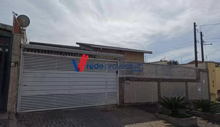 Casa com 3 quartos à venda na Rua Estelinha Epstein, 539, Jardim Novo Campos Elíseos, Campinas, 350 m2 por R$ 950.000