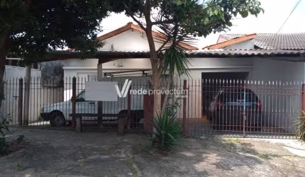 Casa com 2 quartos à venda na Rua Pedro de Abreu, 158, Jardim Nova Europa, Campinas, 171 m2 por R$ 400.000