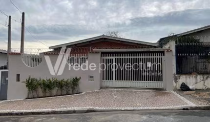 Casa com 4 quartos à venda na Rua Cândido Portinari, 836, Taquaral, Campinas, 226 m2 por R$ 820.000