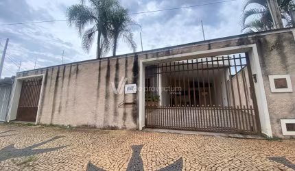 Casa comercial à venda na Avenida Lafayete Arruda Camargo, 432, Parque São Quirino, Campinas, 212 m2 por R$ 650.000