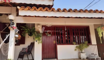 Casa com 2 quartos à venda na Humaitá, 272, Sousas, Campinas, 200 m2 por R$ 940.000