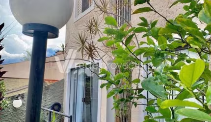 Casa com 3 quartos à venda na Rua João Chiavegatto, 213, Vila Brandina, Campinas, 200 m2 por R$ 1.350.000