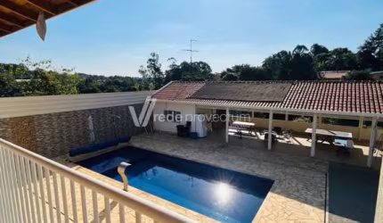 Chácara / sítio com 4 quartos à venda na Rua Cleuza Menegon Cancian, 156, Chácaras São Bento, Valinhos, 2400 m2 por R$ 2.800.000